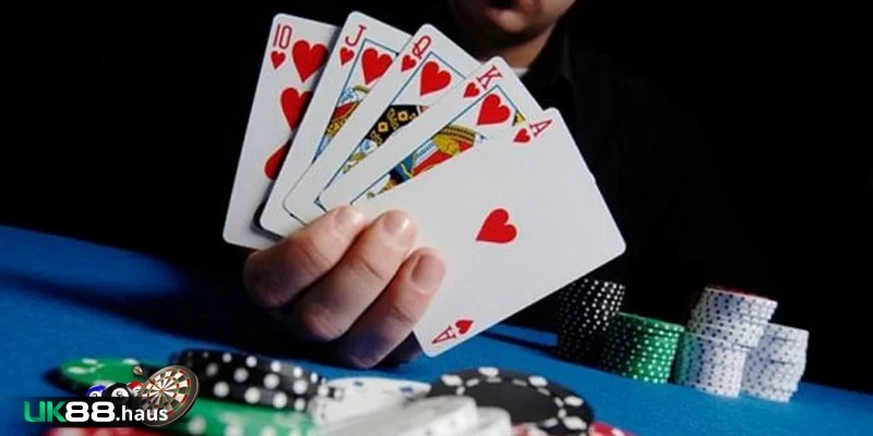 thong tin ve tro choi tien len online Tìm hiểu tiến lên online là gì?